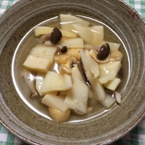 筍とぶなしめじと油揚げの煮物